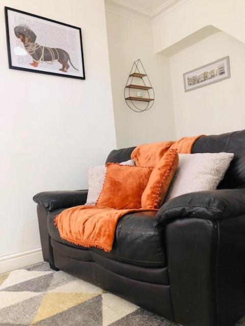 Budget Rooms @ Underwood Lane 克鲁 外观 照片