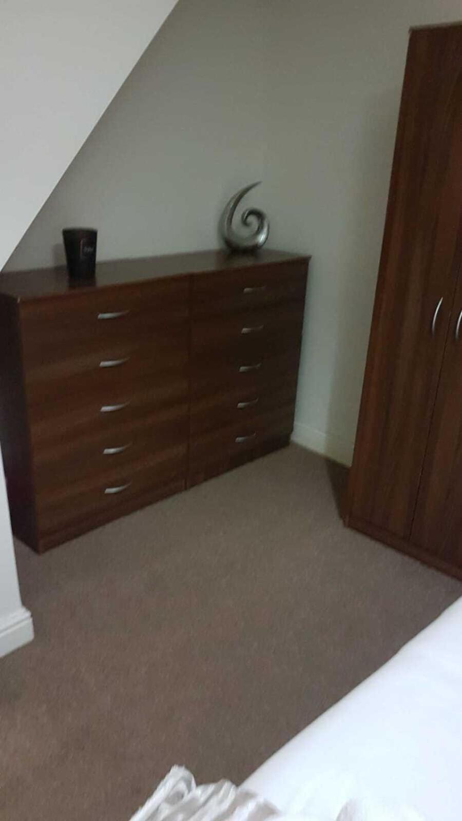 Budget Rooms @ Underwood Lane 克鲁 外观 照片