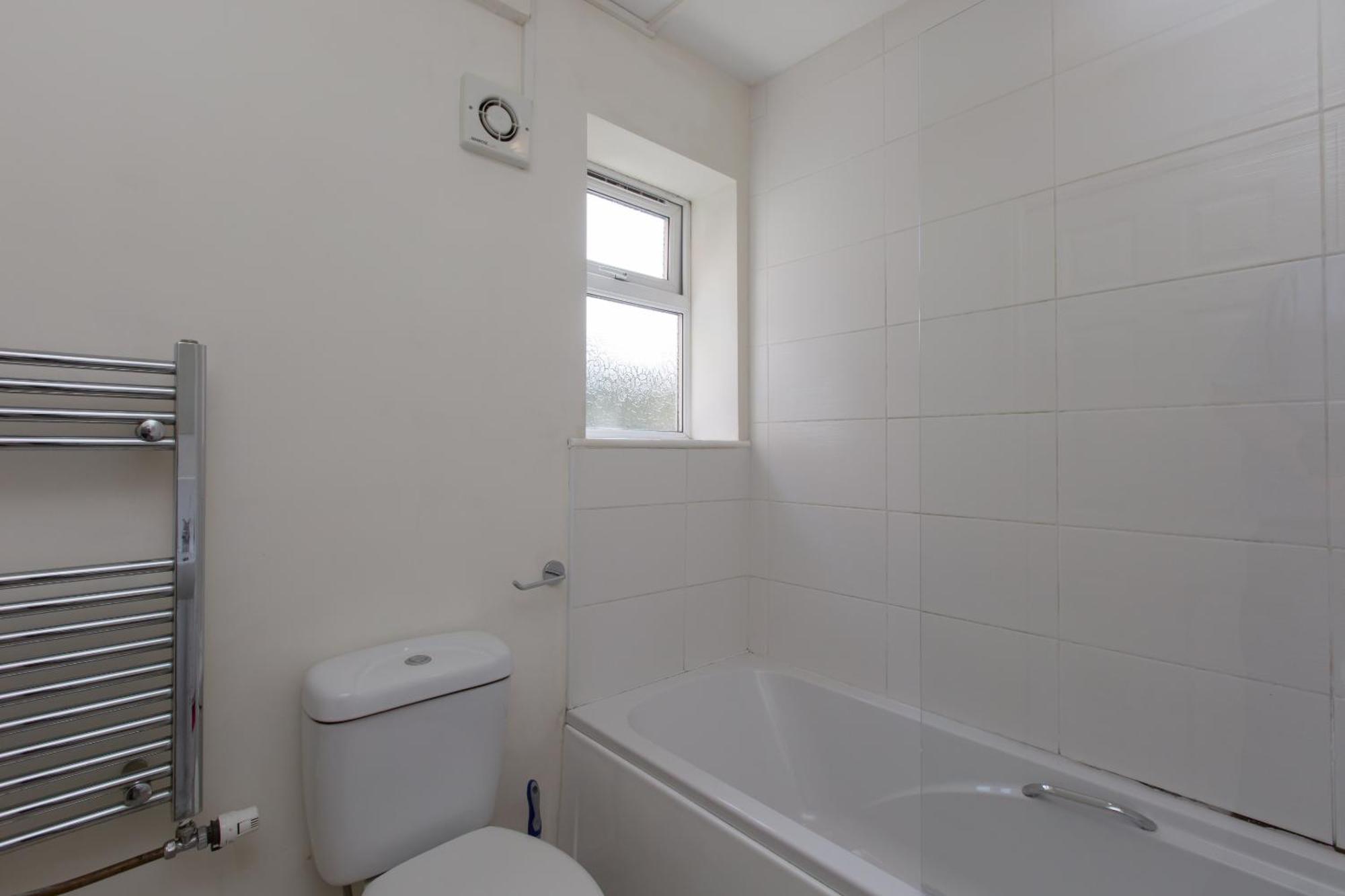 Budget Rooms @ Underwood Lane 克鲁 外观 照片